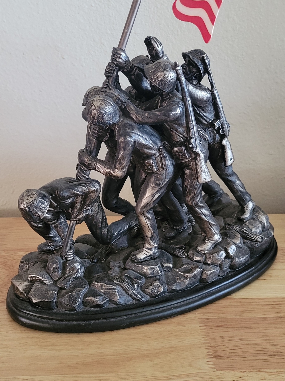 Patriotic Silver Soldier Statue - Home Art Sculpture